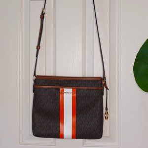 Michael Kors- Cross Body bag BRAND NEW